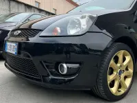 Usata Ford Fiesta ST 101 CV (74 kW) 2006 Nero Utilitaria