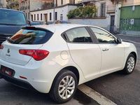Usata Alfa Romeo Giulietta Super 120 CV (88 kW) 2016 Bianco Berlina