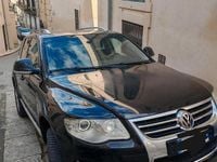 Usata VW Touareg 174 CV (127 kW) 2008 Nero SUV