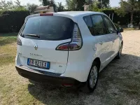 Usata Renault Scénic III XMOD 110 CV (80 kW) 2014 Bianco Monovolume