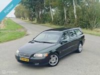 Usata Volvo V70 140 CV (102 kW) 2005 Verde Station wagon