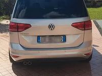 Usata VW Touran 150 CV (110 kW) 2020 Grigio Monovolume