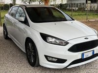 Usata Ford Focus ST-Line 120 CV (88 kW) 2018 Bianco Berlina