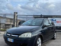 Usata Opel Corsa 68 CV (50 kW) 2005 Verde Utilitaria
