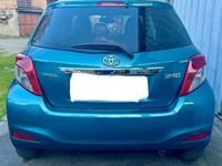 Usata Toyota Yaris Lounge 90 CV (66 kW) 2011 Verde Berlina