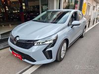 Usata Renault Clio V Evolution 101 CV (74 kW) 2024 Grigio Berlina