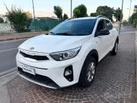 Usata Kia Stonic Style 97 CV (71 kW) 2021 Bianco SUV