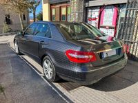 Gebraucht Mercedes E250 204 PS (150 kW) 2011 Grau Limousine