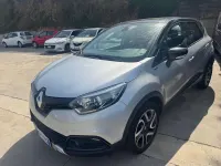 Usata Renault Captur 90 CV (66 kW) 2017 Argento SUV
