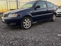 Usata VW Polo Comfortline 75 CV (55 kW) 2002 Blu Berlina