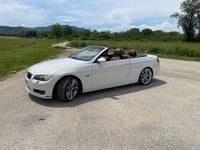 Usata BMW 330 Cabriolet 2008 Bianco Cabrio