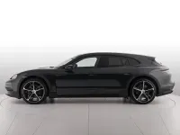 Nuova Porsche Taycan 4 Cross Turismo Cross Turismo 319 kW (435 CV) 2026 Grigio vulcano metallizzato Station wagon