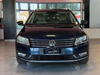 Usata VW Passat Highline 140 CV (102 kW) 2015 Blu Station wagon
