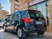 Usata Opel Meriva 95 CV (69 kW) 2014 Nero Monovolume