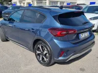 Begagnad Ford Focus Active X 125 HK (91 kW) 2023 Blå Sedan