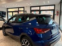 Usata Seat Arona XCELLENCE 95 CV (69 kW) 2019 Blu SUV