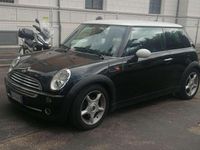 Usata Mini Cooper 116 CV (85 kW) 2004 Nero Utilitaria