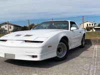 Usata Pontiac Firebird 1991 Bianco Coupé