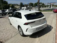 Usata Opel Astra Elegance 110 CV (80 kW) 2023 Bianco Utilitaria