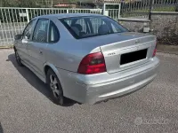 Usata Opel Vectra 101 CV (74 kW) 2000 Grigio Berlina
