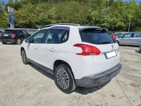 Usata Peugeot 2008 Active 68 CV (50 kW) 2014 Bianco SUV