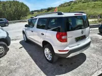 Usata Skoda Yeti Easy 110 CV (80 kW) 2015 Bianco SUV