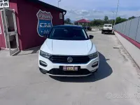 Begagnad VW T-Roc Advance 116 HK (85 kW) 2019 Vit SUV