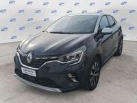 Usata Renault Captur Techno 145 CV (106 kW) 2023 Grigio SUV