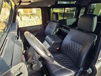 Usata Land Rover Defender 113 CV (83 kW) 1999 Nero SUV