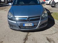 Usata Opel Astra 150 CV (110 kW) 2005 Berlina