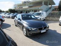 Begagnad BMW 318 Advantage 150 HK (110 kW) 2018 Grå Sedan