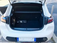 Usata Peugeot 208 Active 75 CV (55 kW) 2020 Bianco Utilitaria