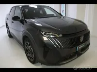 Usata Peugeot 3008 GT 136 CV (100 kW) 2025 Grigio SUV