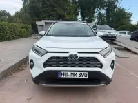 Usata Toyota RAV4 Hybrid Lounge 178 CV (130 kW) 2020 Bianco SUV