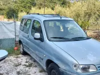 Usata Citroën Berlingo 75 CV (55 kW) 2001 Bluazzurro Monovolume
