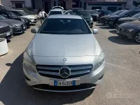 Usata Mercedes A180 Executive 109 CV (80 kW) 2014 Grigio Berlina