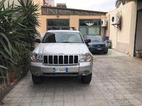 Usata Jeep Cherokee 218 CV (160 kW) 2007 Grigio SUV