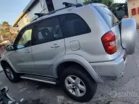 Gebraucht Toyota RAV4 116 PS (85 kW) 2004 Grau SUV