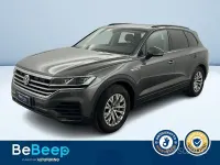 Usata VW Touareg Style 231 CV (169 kW) 2019 Grigio metallizzato SUV