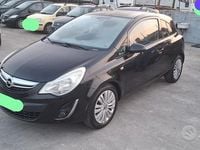 Usata Opel Corsa 85 CV (62 kW) 2012 Nero Utilitaria