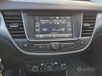 Usata Opel Crossland X 82 CV (60 kW) 2019 Grigio SUV