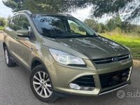 Usata Ford Kuga Titanium 150 CV (110 kW) 2015 Verde SUV