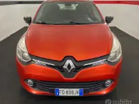 Usata Renault Clio 90 CV (66 kW) 2016 Rosso Station wagon