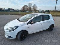 Usata Opel Corsa 90 CV (66 kW) 2016 Bianco Utilitaria