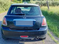 Usata Mini Cooper 109 CV (80 kW) 2007 Nero Utilitaria