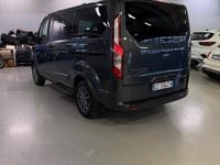 Usata Ford Tourneo Titanium 130 CV (95 kW) 2021 Grigio Monovolume