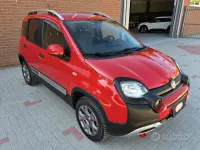 Usata Fiat Panda Cross Cross 84 CV (61 kW) 2019 Rosso Utilitaria