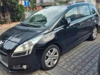 Usata Peugeot 5008 112 CV (82 kW) 2011 Nero Monovolume
