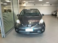 Usata Toyota Aygo 68 CV (50 kW) 2006 Grigio Utilitaria