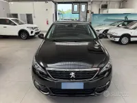 Usata Peugeot 308 102 CV (75 kW) 2019 Nero Berlina